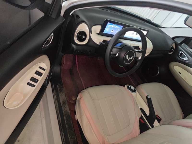 Used Wuling Bingo 2023 203km Light Edition — 15