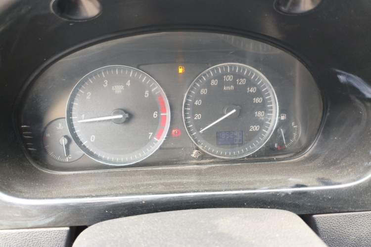 Used BAIC Weiwang M20 2014 1.5L practical type BJ415A Instrument Cluster