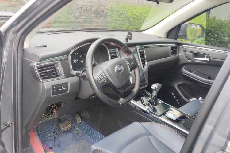 Used SWM G05 2021 PRO 1.5T Automatic Luxury Model 7 Seats