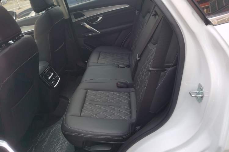 Used JETOUR X70 PLUS 2023 1.5T Manual Warrior PRO 5-Seater Left Rear Seat