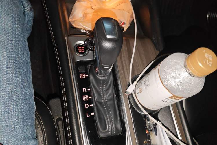 Used Nissan Teana 2021 2.0L XL Upper AD1 Smart Drive & Navigation Edition Gear Lever