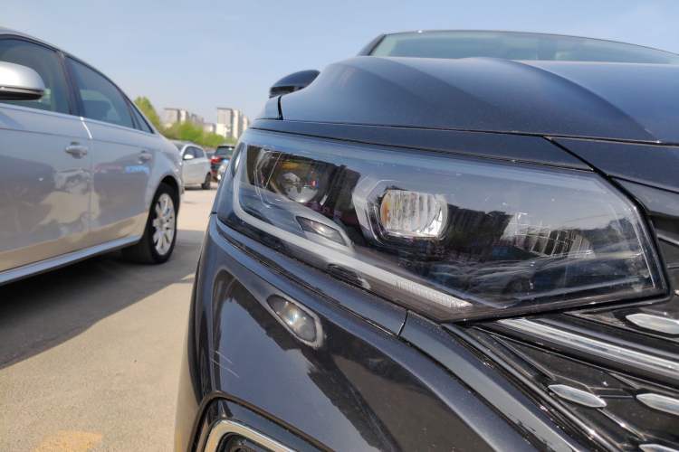 Used Volkswagen Passat 2022 330TSI Starry Elite Edition
