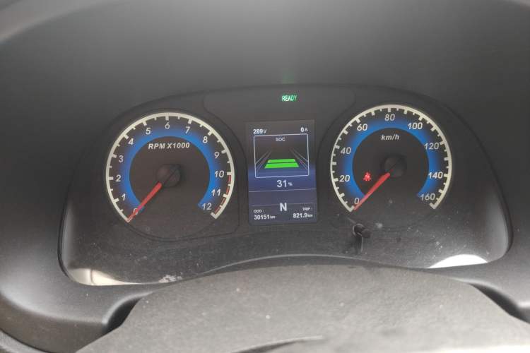 Used Dongfeng Junfeng ER30 2018 Base Model
