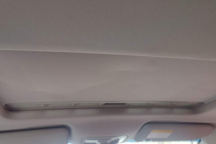 Used Roewe 360 2018 PLUS 1.5L Automatic Luxury Edition
