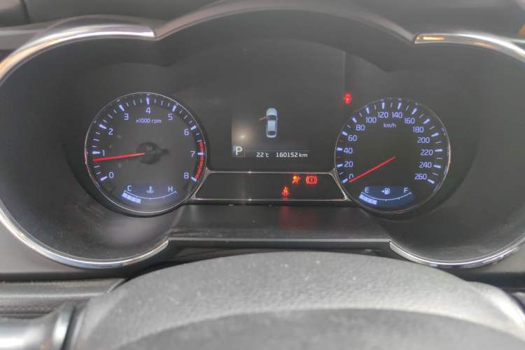 Used Kia K5 2015 2.0L Automatic LUX