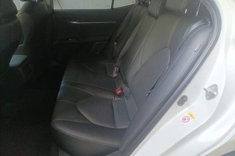 Used Toyota Camry 2018 2.5G Luxury Edition
