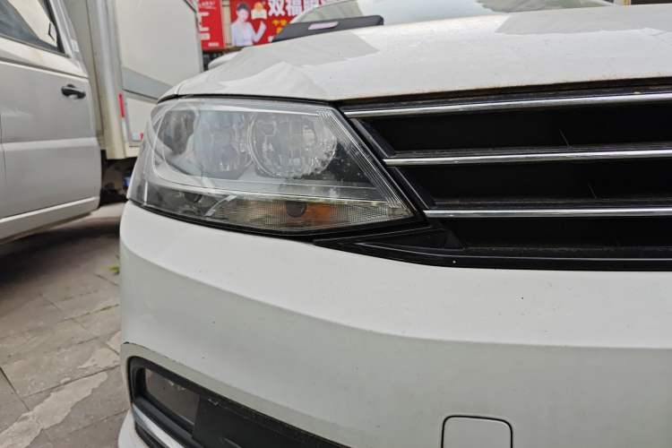 Used Volkswagen Sagitar 2017 1.6L Automatic Comfort Model
