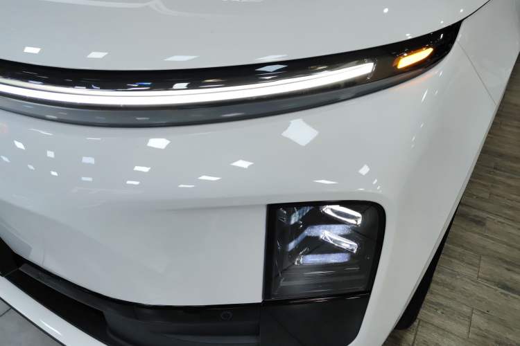 Used Li Auto L6 2025 Pro Smart Refresh Edition Left Front Headlight