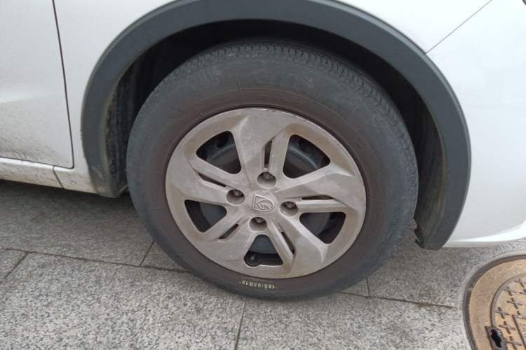 Used Baojun 310W 2017 1.5L Manual Comfort Version China VI Emission Standard
