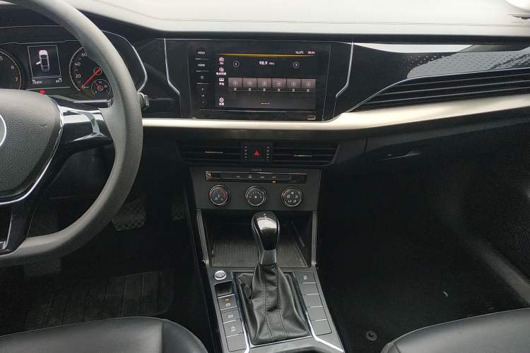 Used Volkswagen Passat 2020 280TSI Business Edition China VI Standard