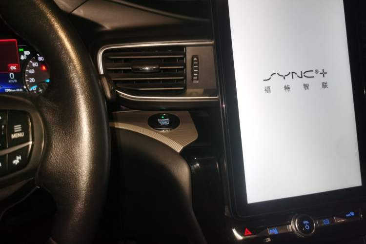 Used Ford Explorer 2020 EcoBoost 285 Rear-Drive Trend Edition 7-Seater Audio And AC Panel