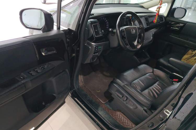 Used Honda Elysion 2019 2.0L Hybrid Luxury Edition