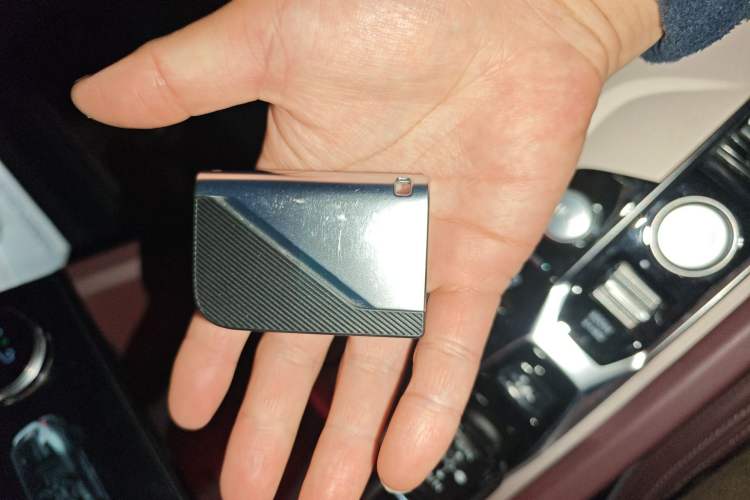 Used Lynk & Co 09 2021 2.0T Ultra 7-Seater
