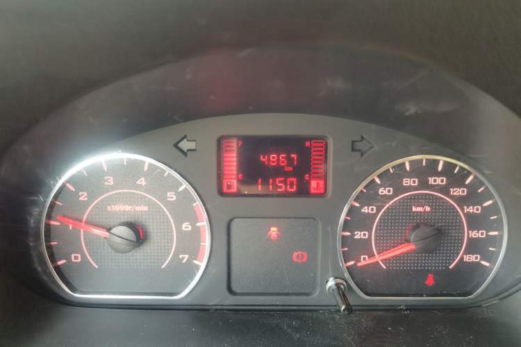 Used Wuling Hongguang V 2022 1.5L Jingqu Version Hydraulic Power Steering LAR
