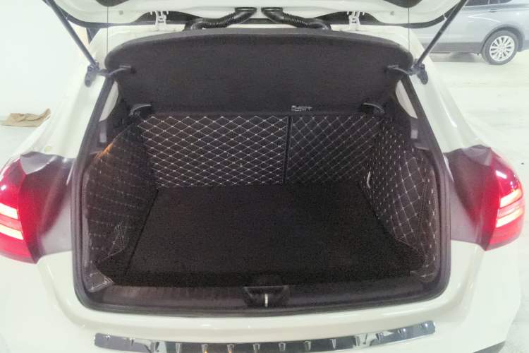 Used Mercedes-Benz GLA 2019 GLA 200 Dynamic Edition Trunk