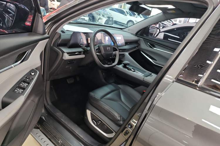 Used Changan CS75 PLUS 2022 Second-Generation 2.0T Automatic Prestige Model
