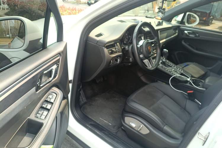 Used Porsche Macan 2018 Macan 2.0T