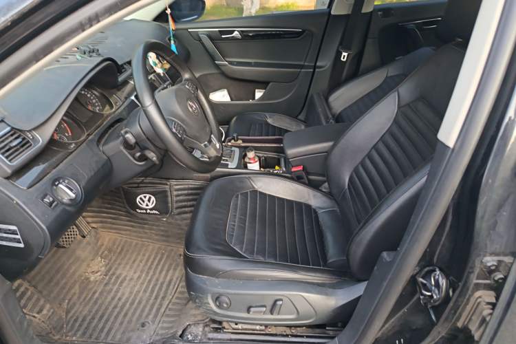 Used Volkswagen Magotan 2013 1.8TSI Premier Model
