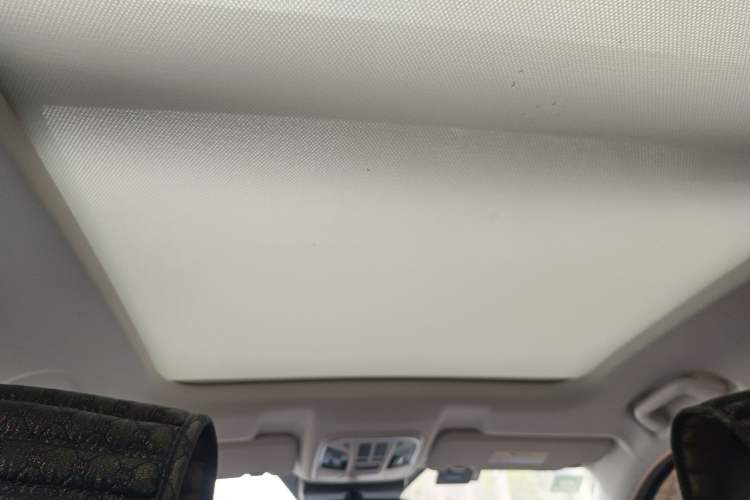 Used Haval H6 2017 Blue Label 2.0T Automatic Two-Wheel Drive Smart Edition