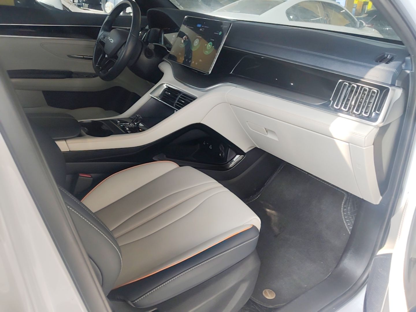 BYD Song PLUS New Energy 2024 Honor Edition EV 520km Luxury Model — снимка 19