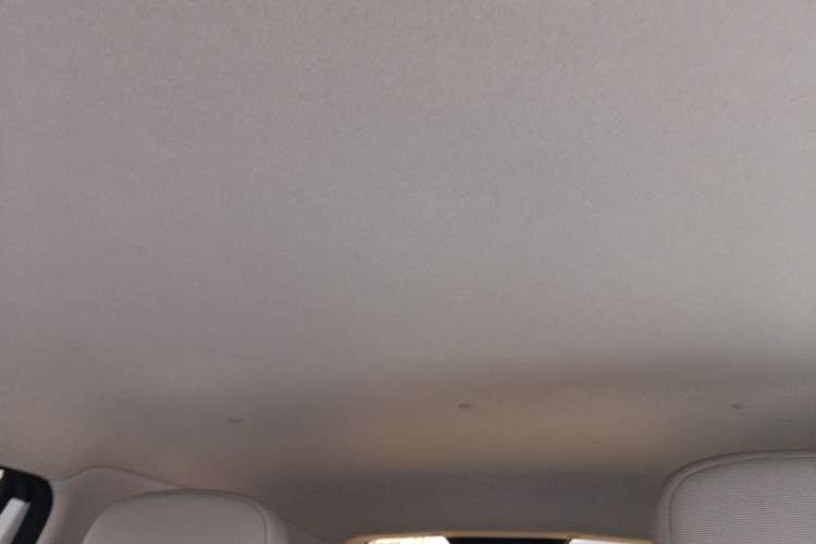 Used CHANGAN NEVO Lumin 2022 155 km – Refreshingly Sweet Edition Headliner