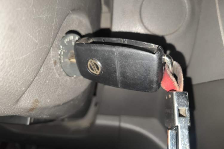 Used Nissan Sunny 2014 1.5XE Manual Elite Edition Vehicle Key