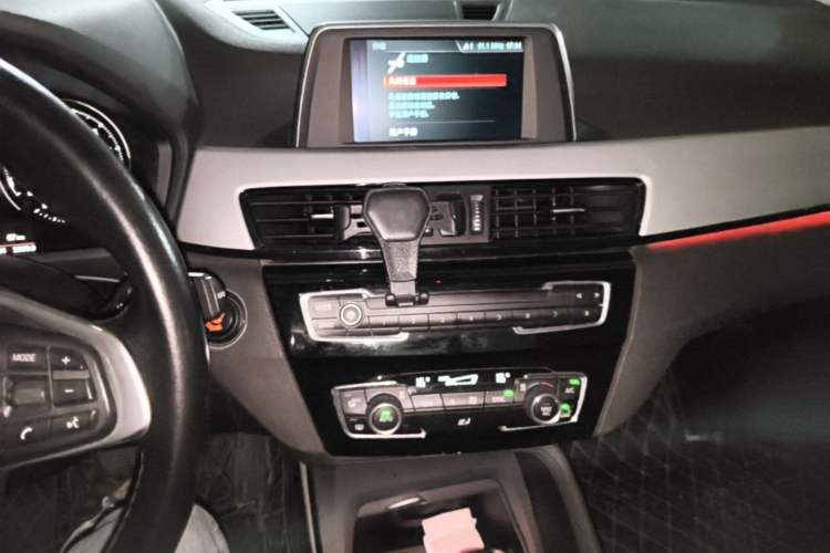 Used BMW X1 2019 sDrive20Li Leading Model
