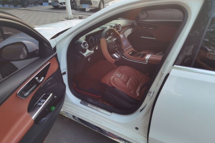 Used Mercedes-Benz C-Class 2022 Restyled C 260 L Sport Edition Driver Seat