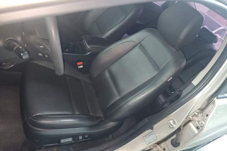 Used Hyundai Mistra 2019 1.8L Automatic Smart GLS Commemorative Model China VI Standard Left Front Seat