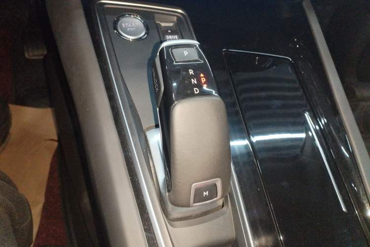 Used Peugeot 508 2022 508L 400THP PureTech Driving Control Edition
