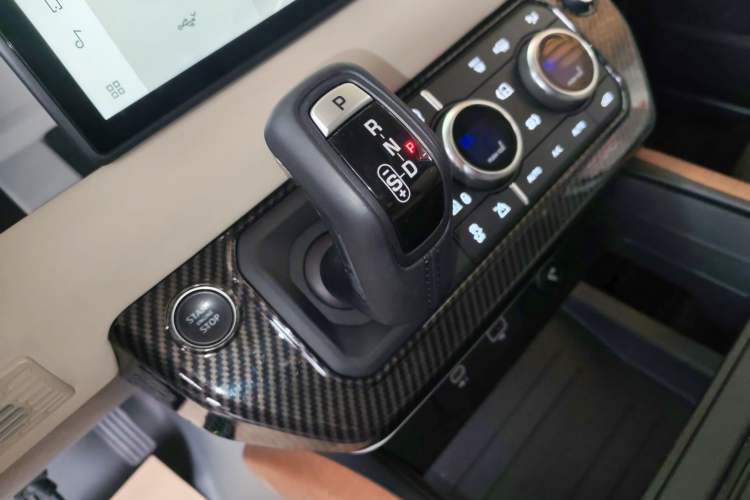 Used Land Rover Defender 2021 90 P400 X-DYNAMIC S