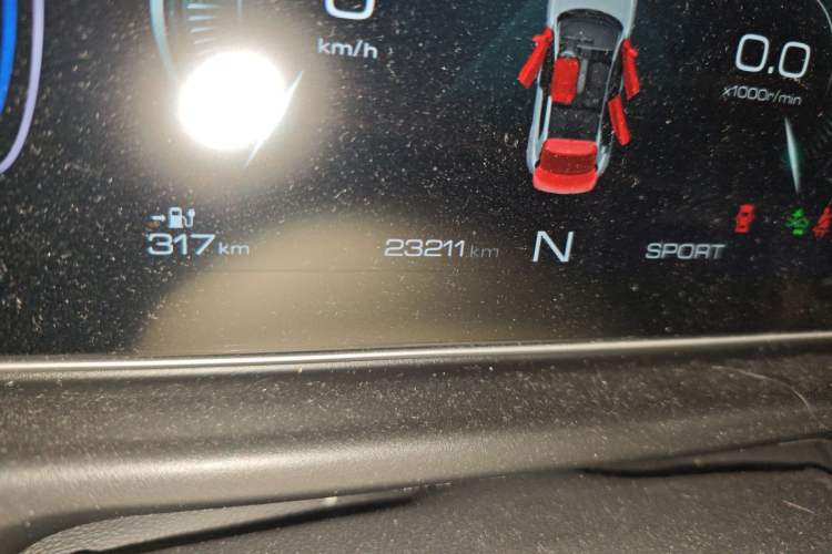 Used ORA Good Cat 2022 400km Standard Range Premium Version Lithium Iron Phosphate Odometer Close Up