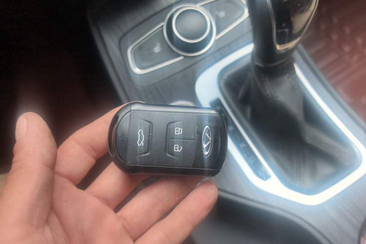 Used Chery Tiggo 7 2016 2.0L CVT YAOZHEN Edition