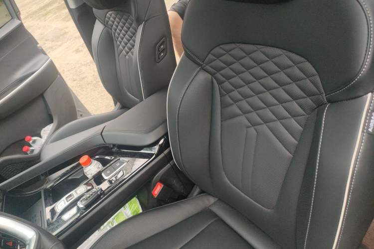 Used Hyundai Custo 2024 380TGDi TOP Premium SmartCare Flagship Edition
