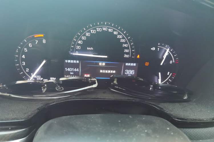 Used Cadillac XT5 2017 Anniversary Edition 28T Four-Wheel Drive Luxury Model
