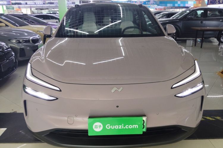 Used ONVO L60 2024 60 kWh Rear-Drive Version Front