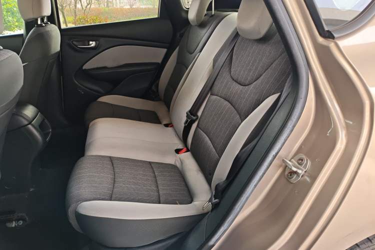 Used Fiat Viaggio 2015 1.4T Manual Enjoyment Edition
