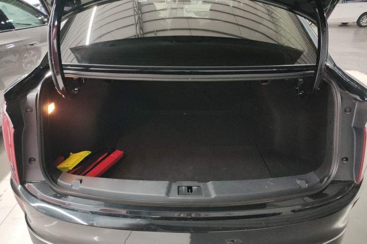 Used Hongqi E-QM5 2023 Revised Version Basic Travel Edition Trunk