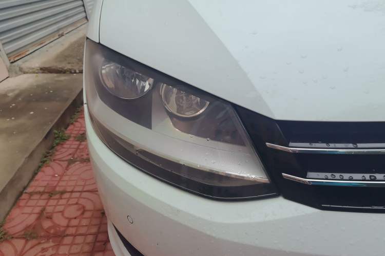 Used Volkswagen Sharan 2013 1.8TSI Standard Model
