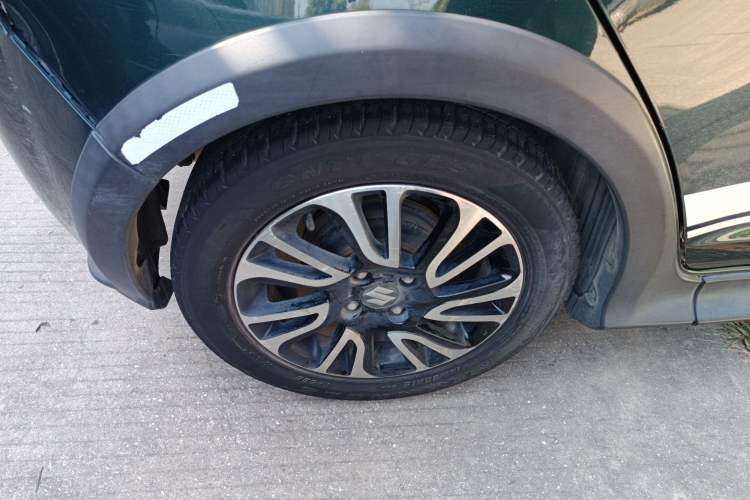 Used Suzuki Swift 2016 1.5L Automatic Fashionable Coolplay Edition
