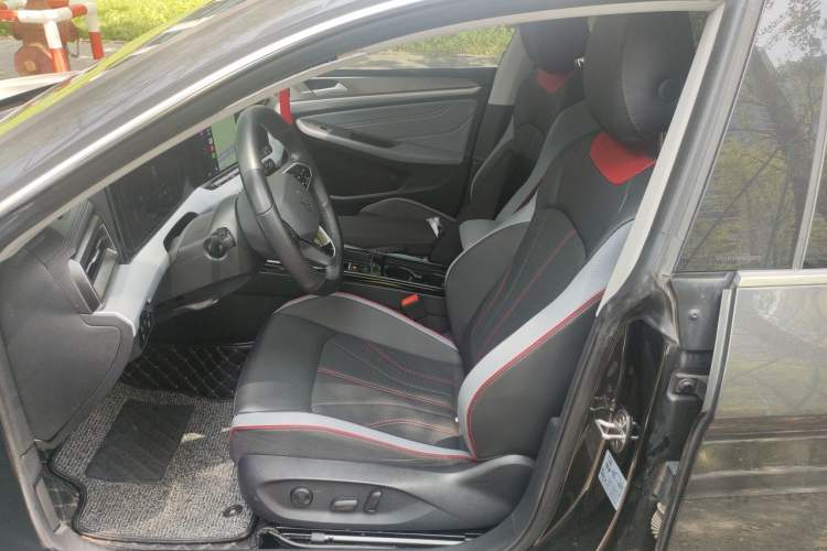 Used Volkswagen Lamando 2022 Lavida L 280TSI DSG Cool & Spicy Edition
