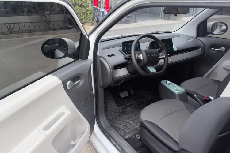 Used CHANGAN NEVO Lumin 2023 205km Xiangqin Version
