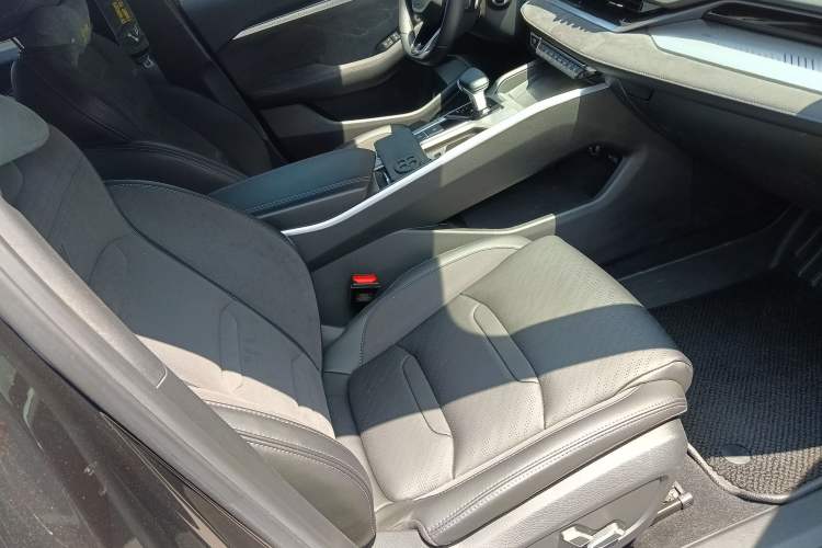 Used Geely Auto Preface 2024 2.0TD Xiaohan Edition