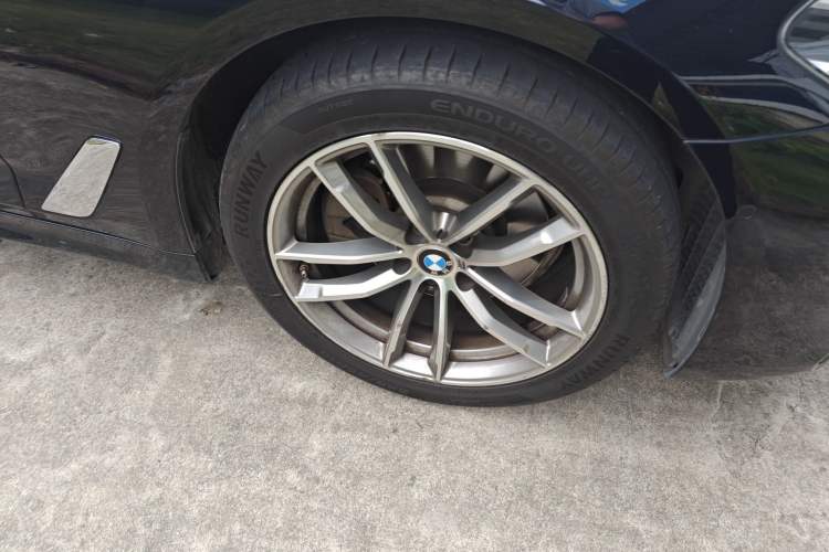 Used BMW 5 Series 2020 525Li M Sport Package