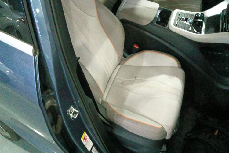 Used BYD Song Pro New Energy 2023 Champion Edition DM-i 71KM Navigation Model