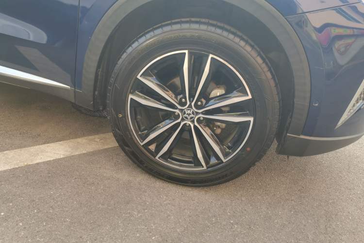 Used Venucia Star 2020 260T Automatic 48V Mild Hybrid Turbocharged Starry Edition