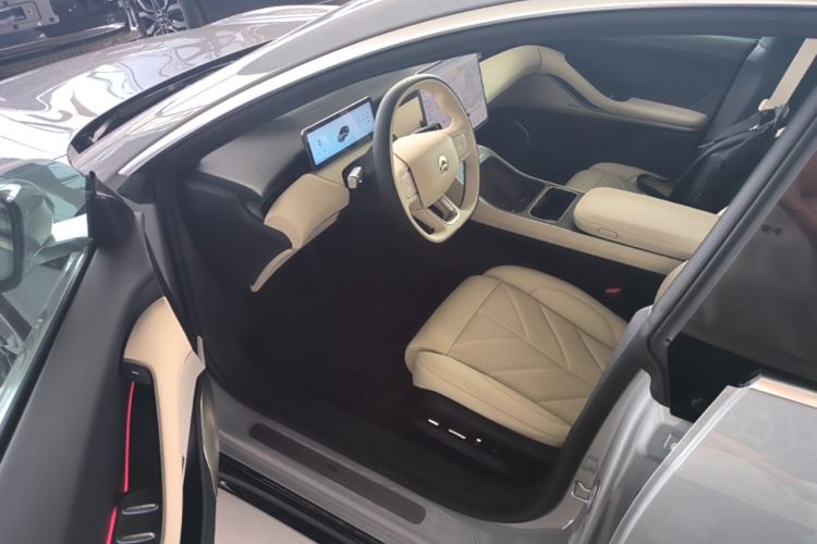 Used Nio ET5 2025 75 kWh
