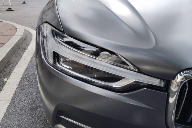 Used Volvo XC60 2021 T5 4x4 Smart Luxury Edition