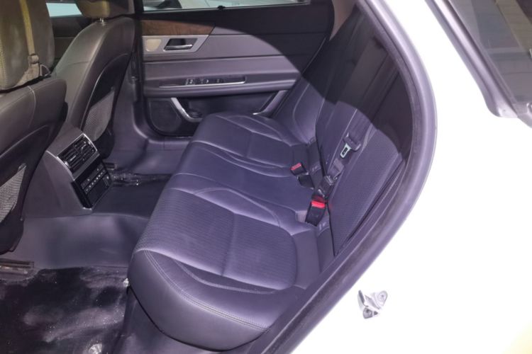 Used Jaguar XFL 2018 XFL 2.0T 250 PS Luxury Edition