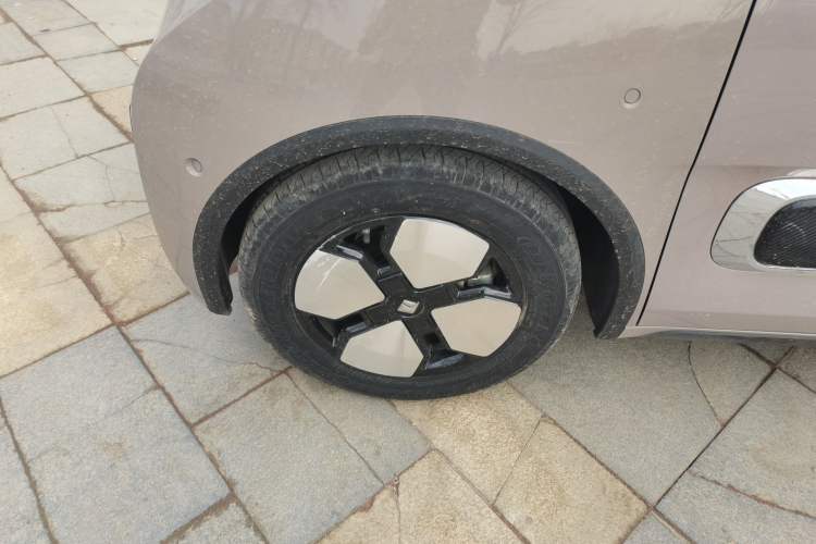 Used Baojun KiWi EV 2023 DJI Edition Lithium Iron Phosphate